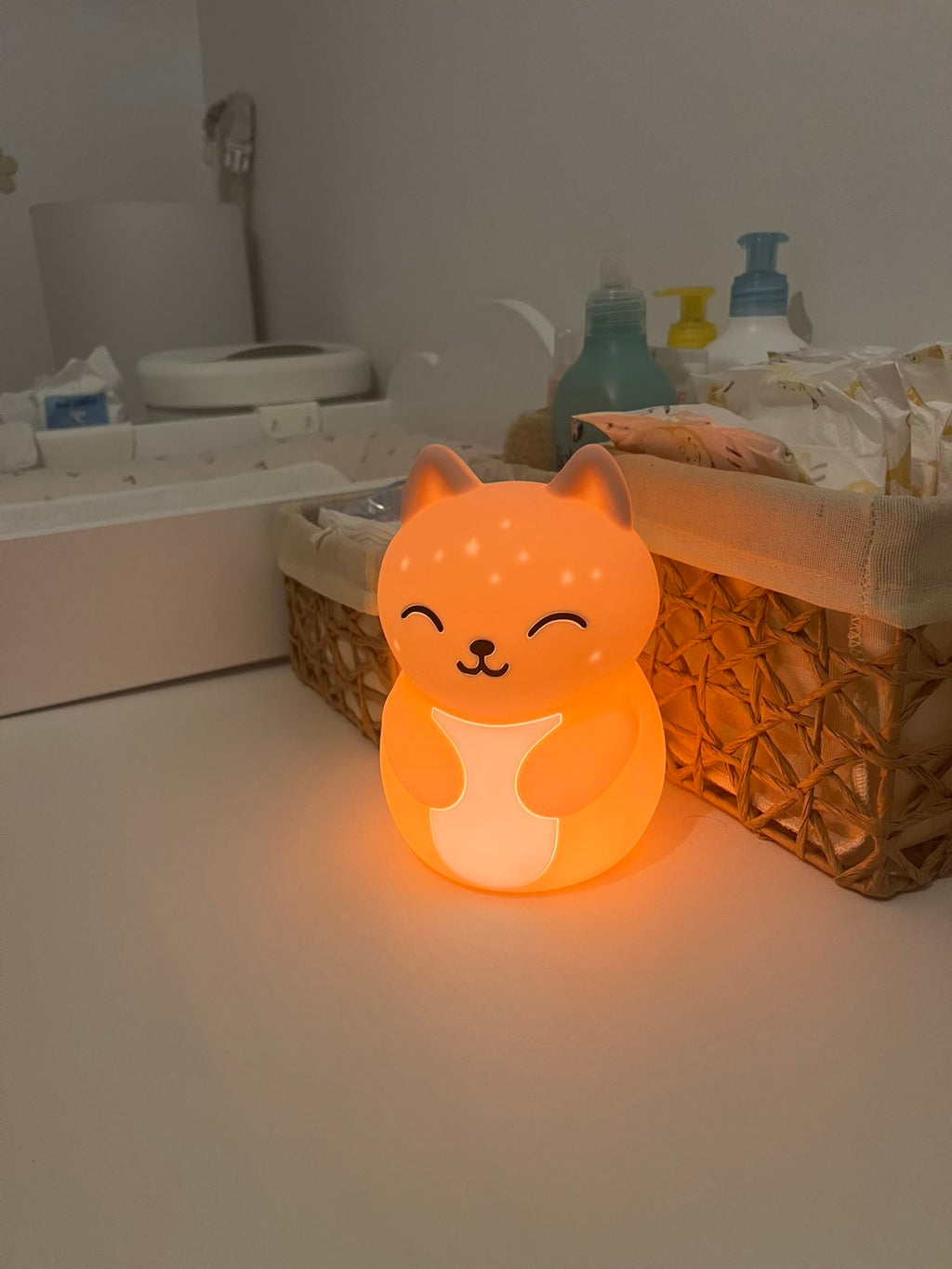 Veilleuse Bébé Céleste — Lumière Rouge, Sommeil Préservé
