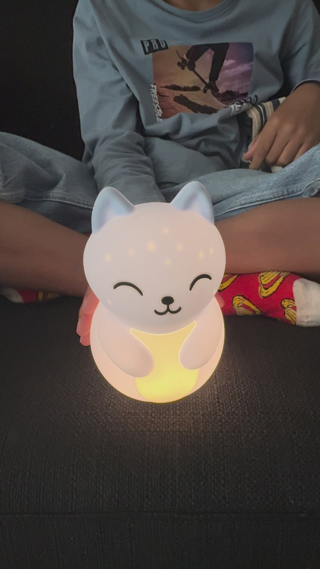 Veilleuse Bébé Céleste — Lumière Rouge, Sommeil Préservé