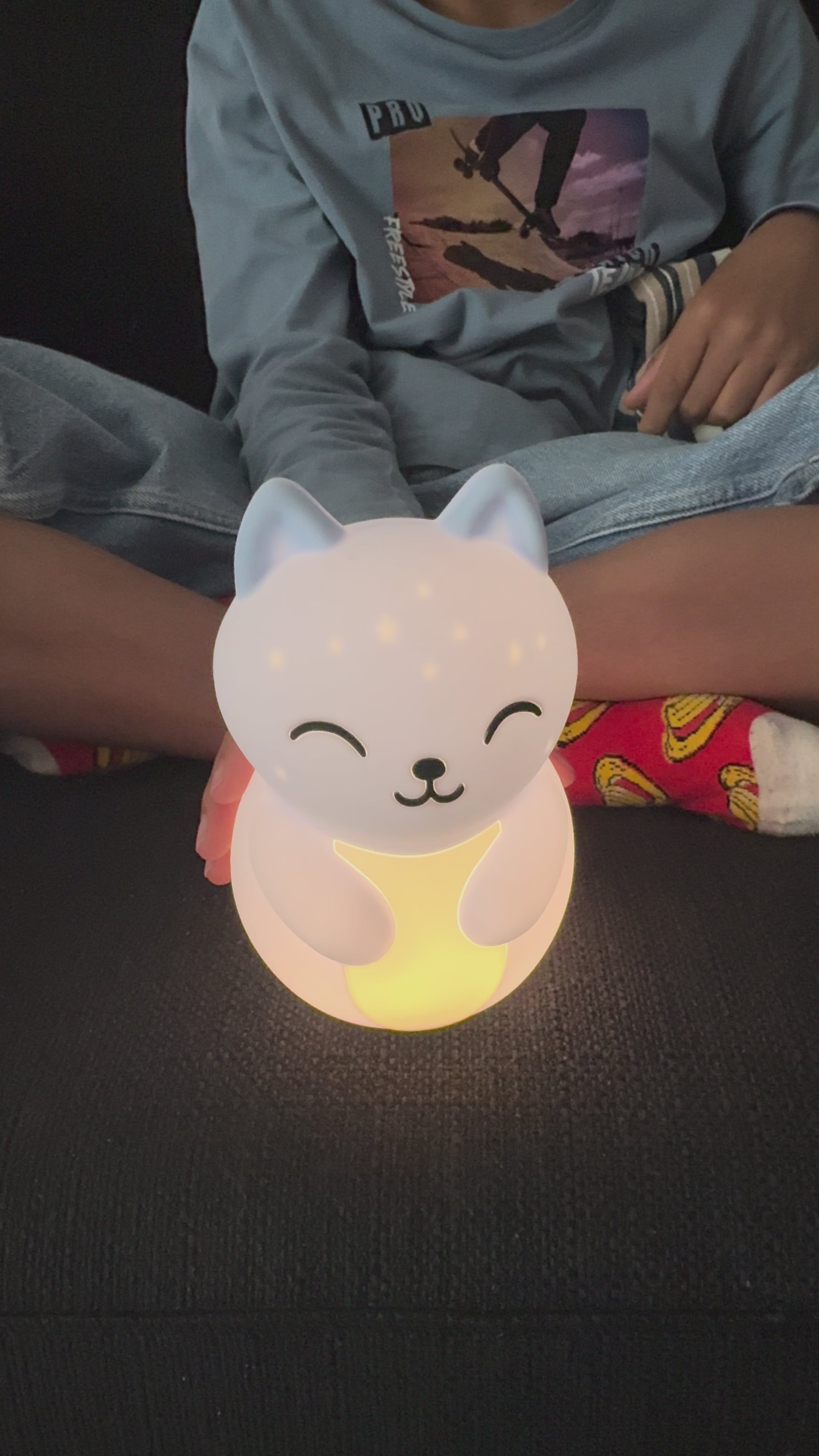 Veilleuse Bébé Céleste — Lumière Rouge, Sommeil Préservé